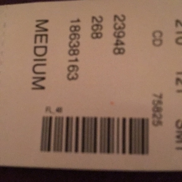 Beautiful pattern dress - Picture 2 of 2